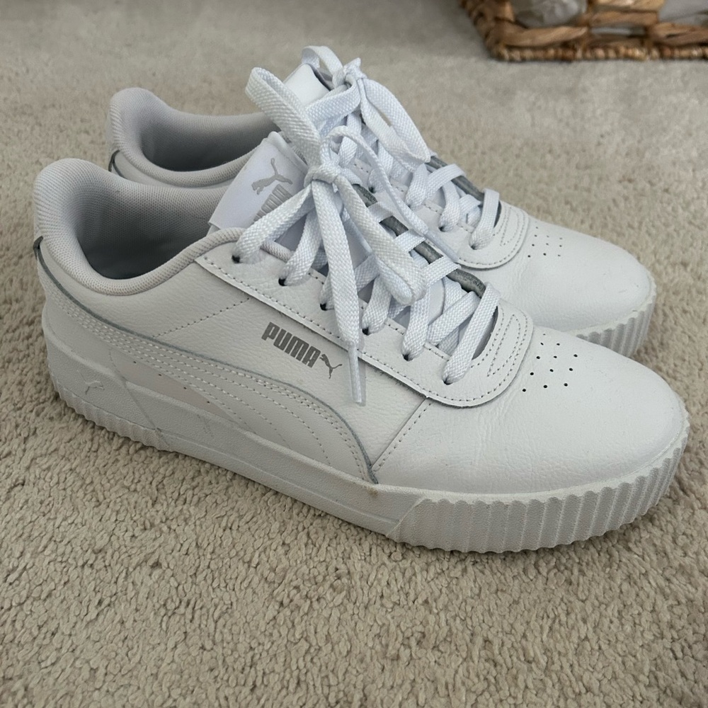 Women’s Puma White Sneakers